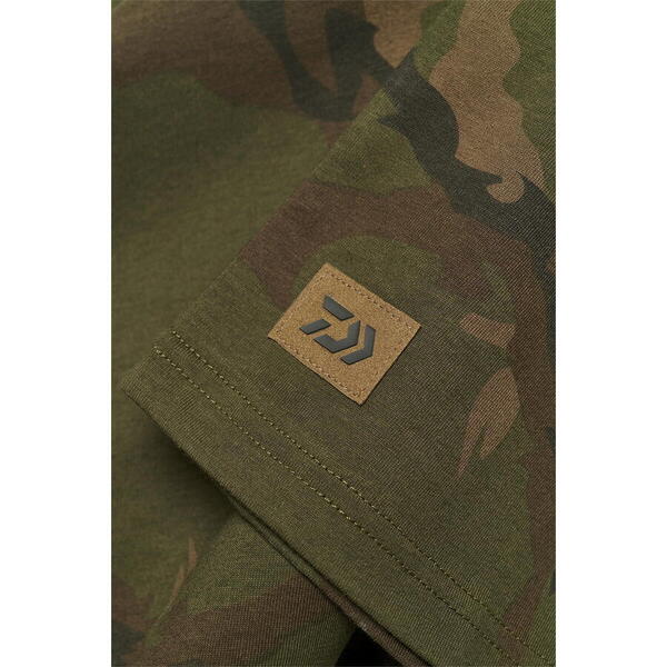Tricou Daiwa Carp Camo Marime M
